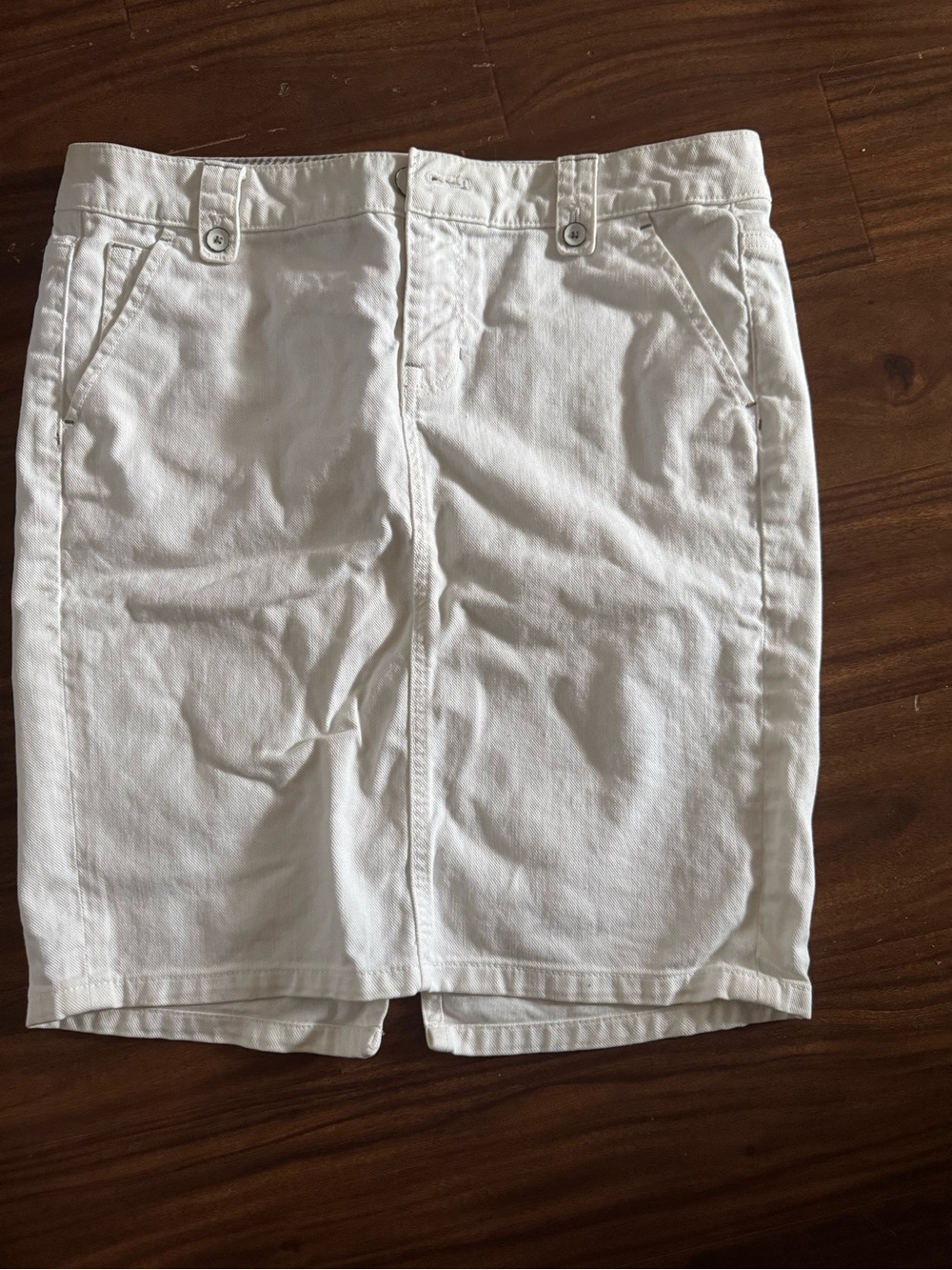 White Women's Denim Shorts - Classic Casual Style